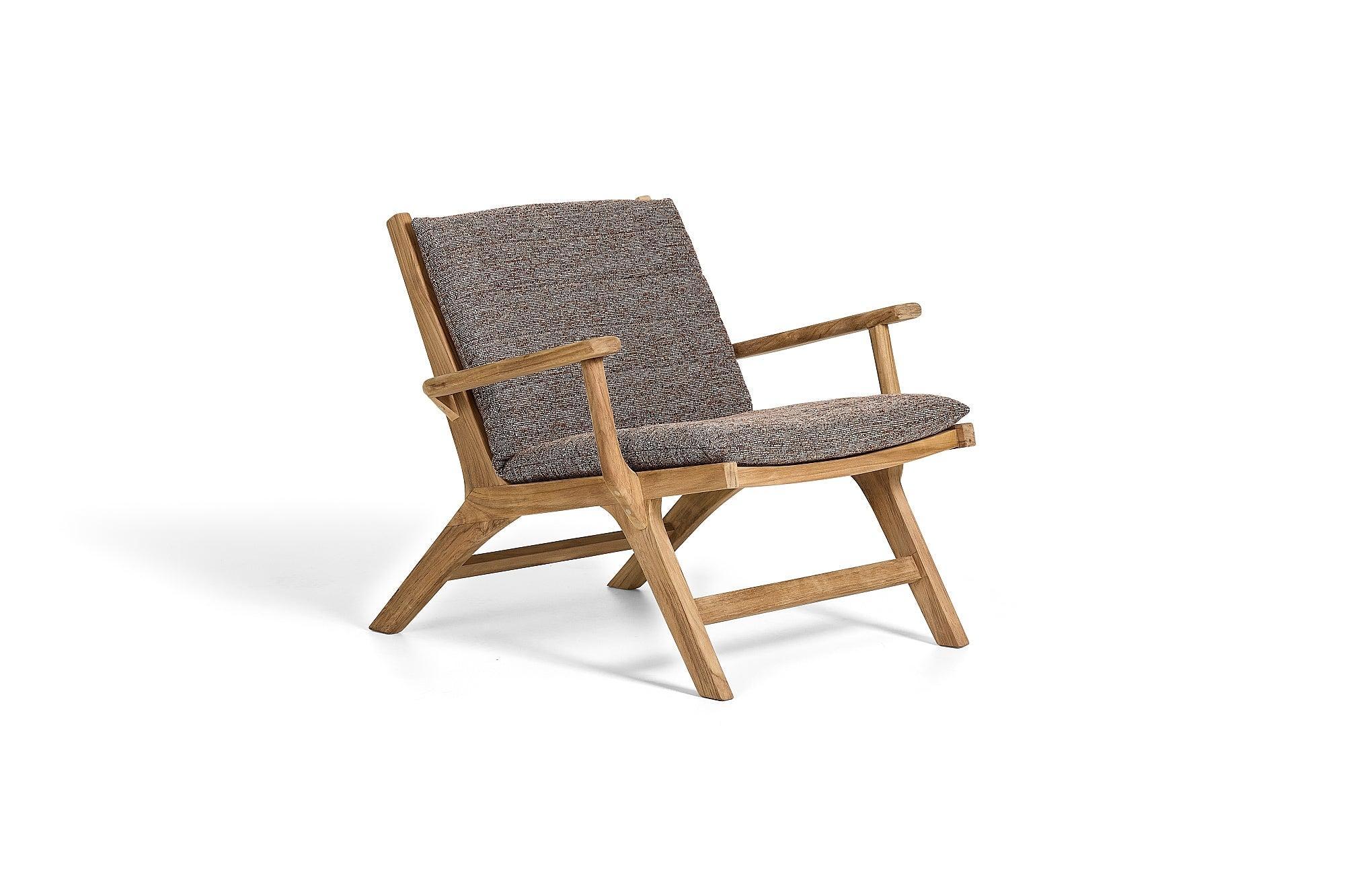 Koozy | Loungestoel met armleuningen, Teak naturel glad Slats incl. Kussen
