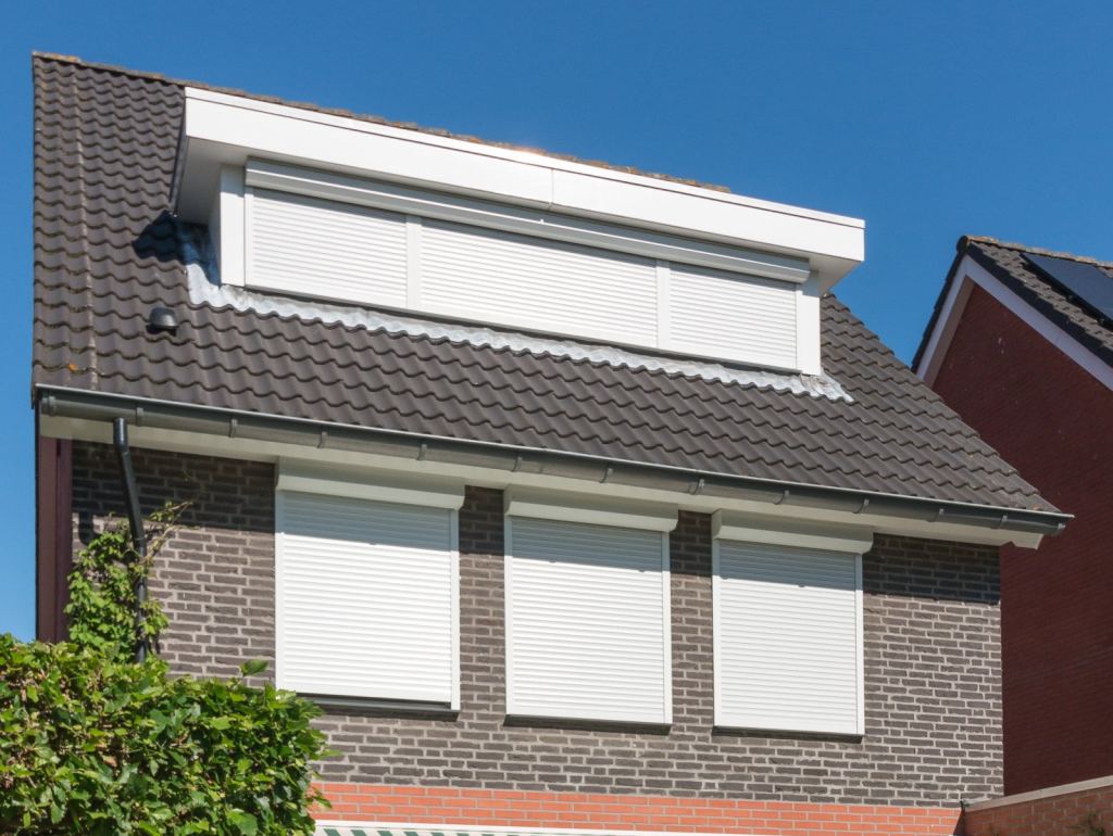 Discount offer on solar roller shutters in Limburg.