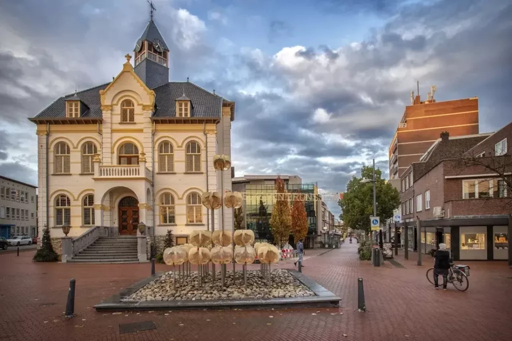 Zentrum von Brunssum mit dem alten Rathaus.