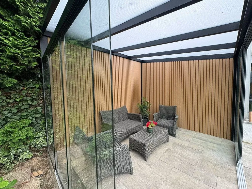 Patio cover with composite cladding in Sittard-Geleen and Limburg