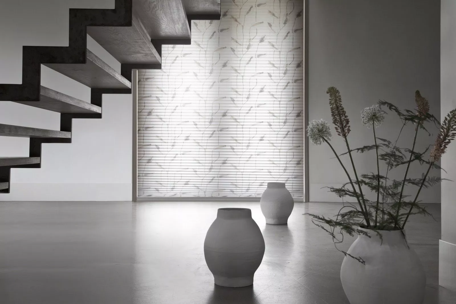 Sheer pleated blinds with a subtle pattern in Sittard-Geleen, Limburg