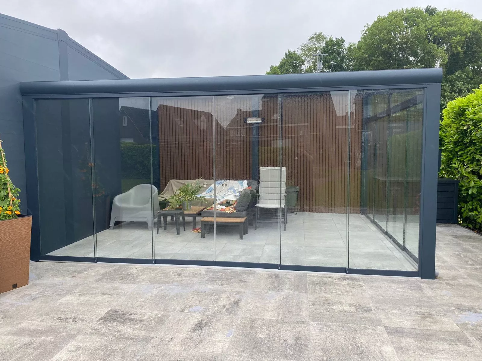Luxury patio cover with composite cladding in Sittard-Geleen and throughout Limburg