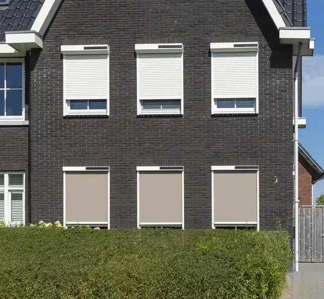renoco_rolluik_electrisch_solar-kopie.webp