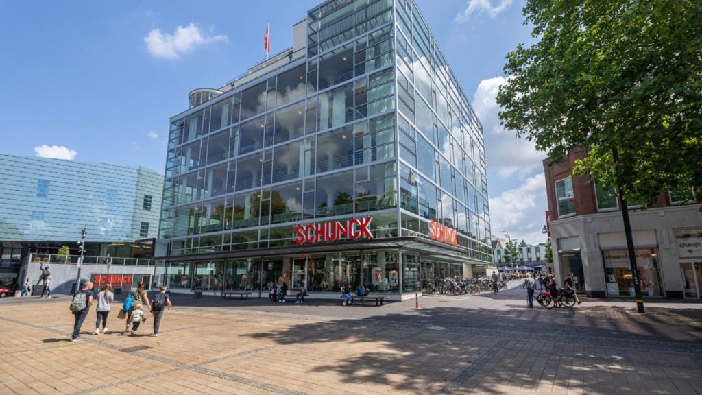 Centrum Heerlen op een mooie zomerse dag.